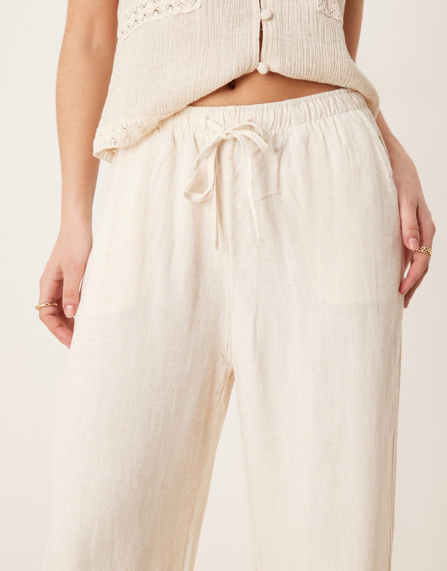 Stradivarius linen look pull on trouser in natural