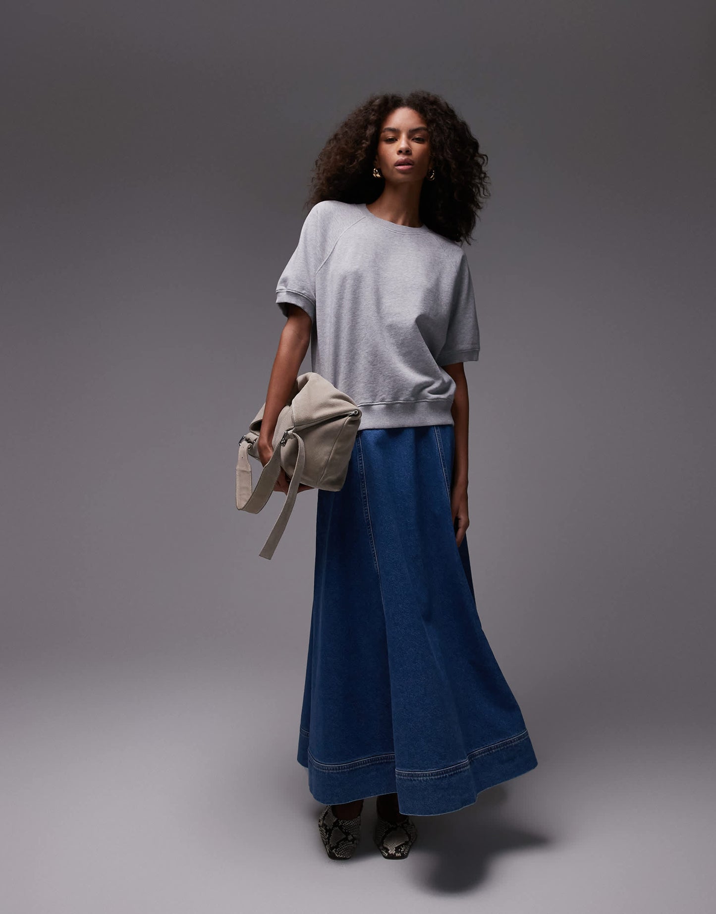 ARKET soft terry sweatshirt with short sleeves in grey melange