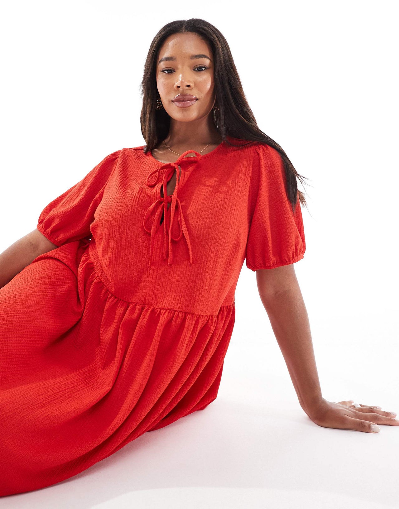 New Look Curve crinkle tie front mini dress in red
