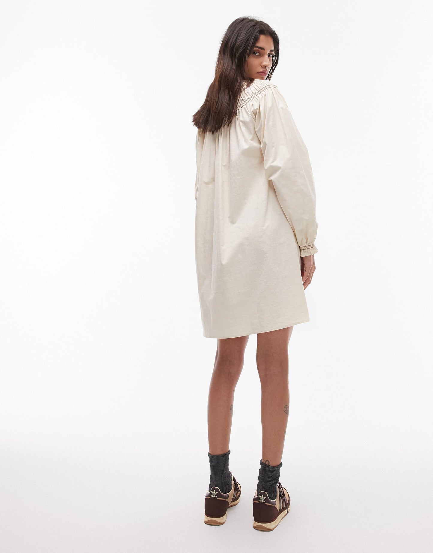 Resume boho chuck on smock dress in creme