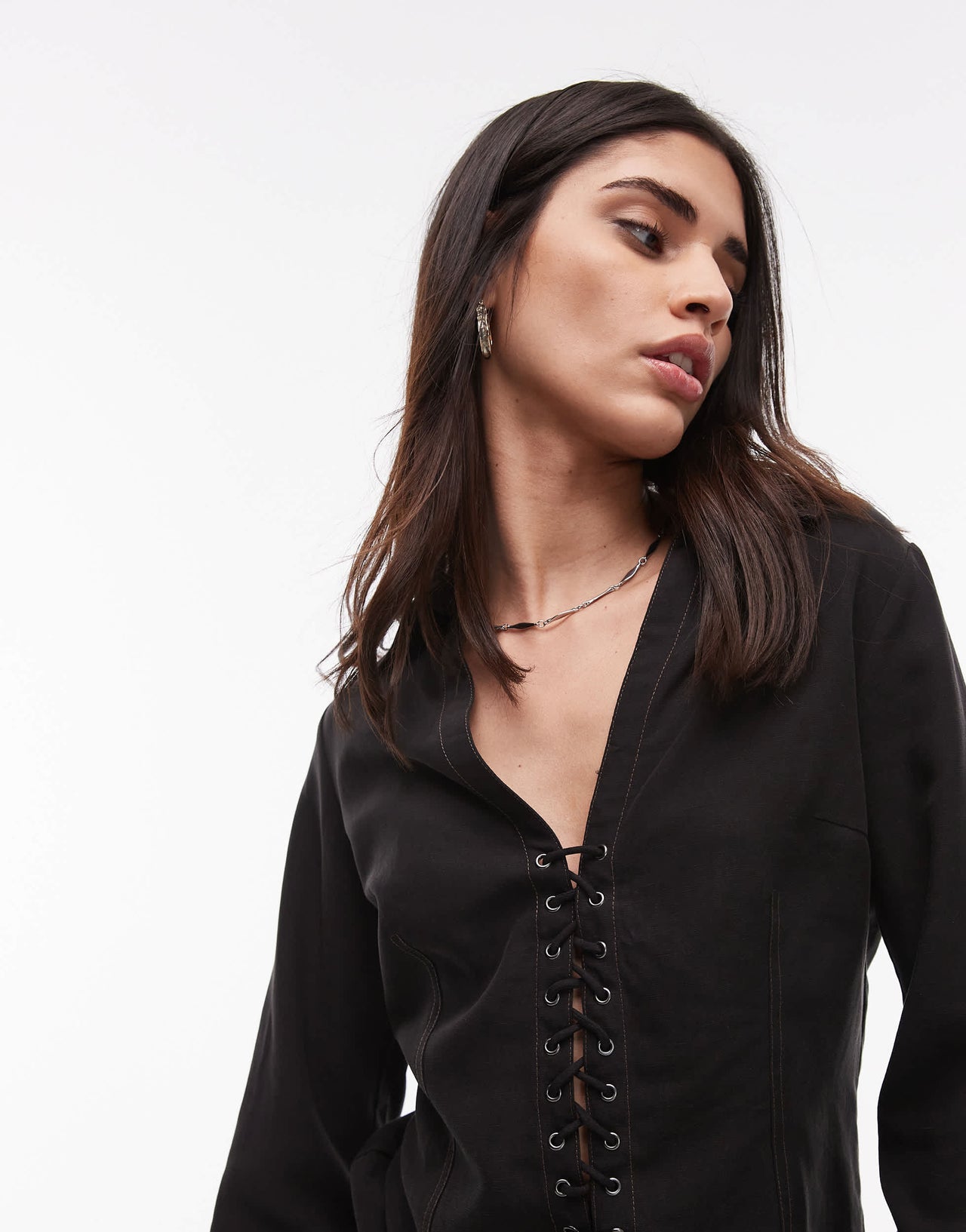 Resume western tie up front top in black