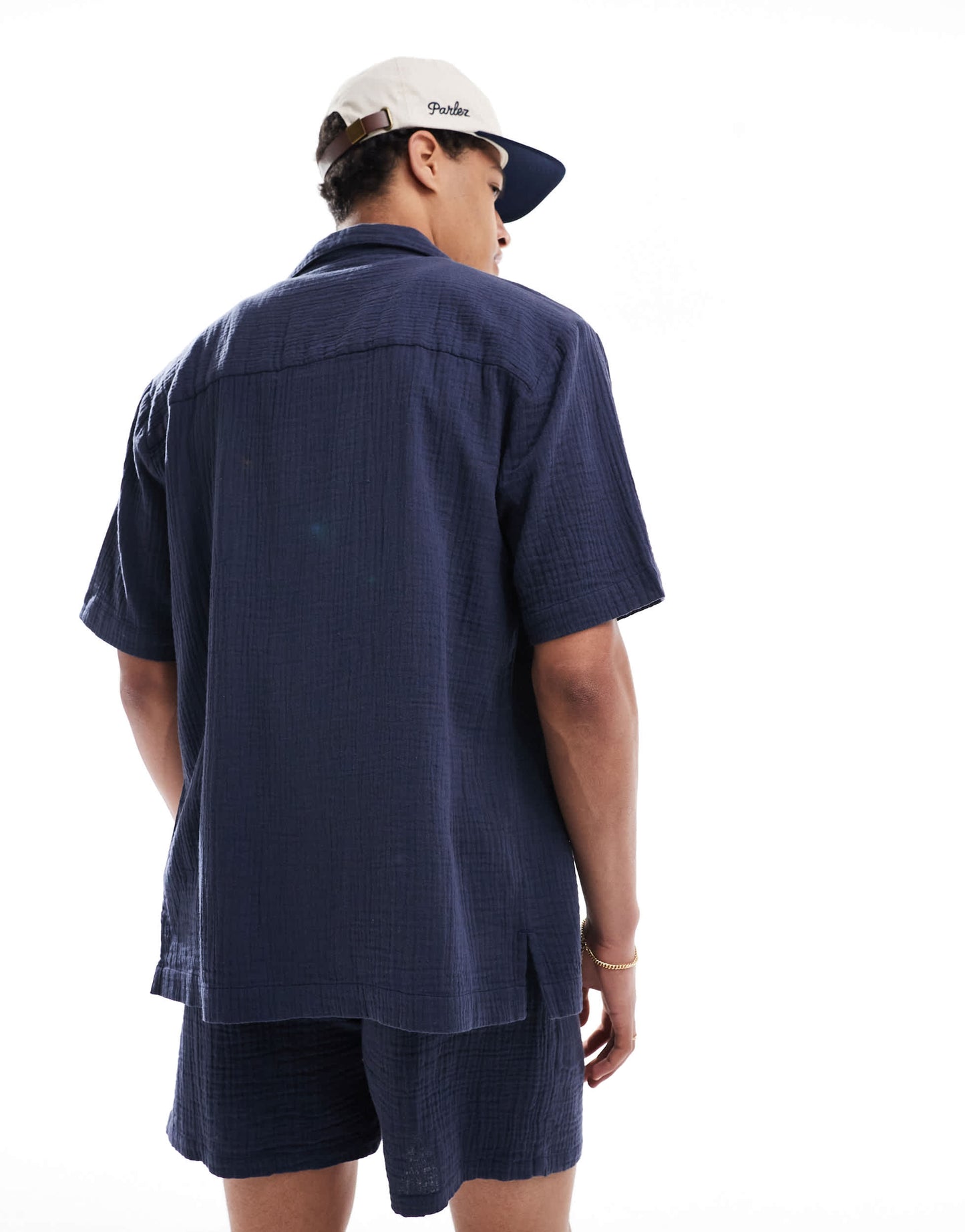 Goldsboro resort short in navy