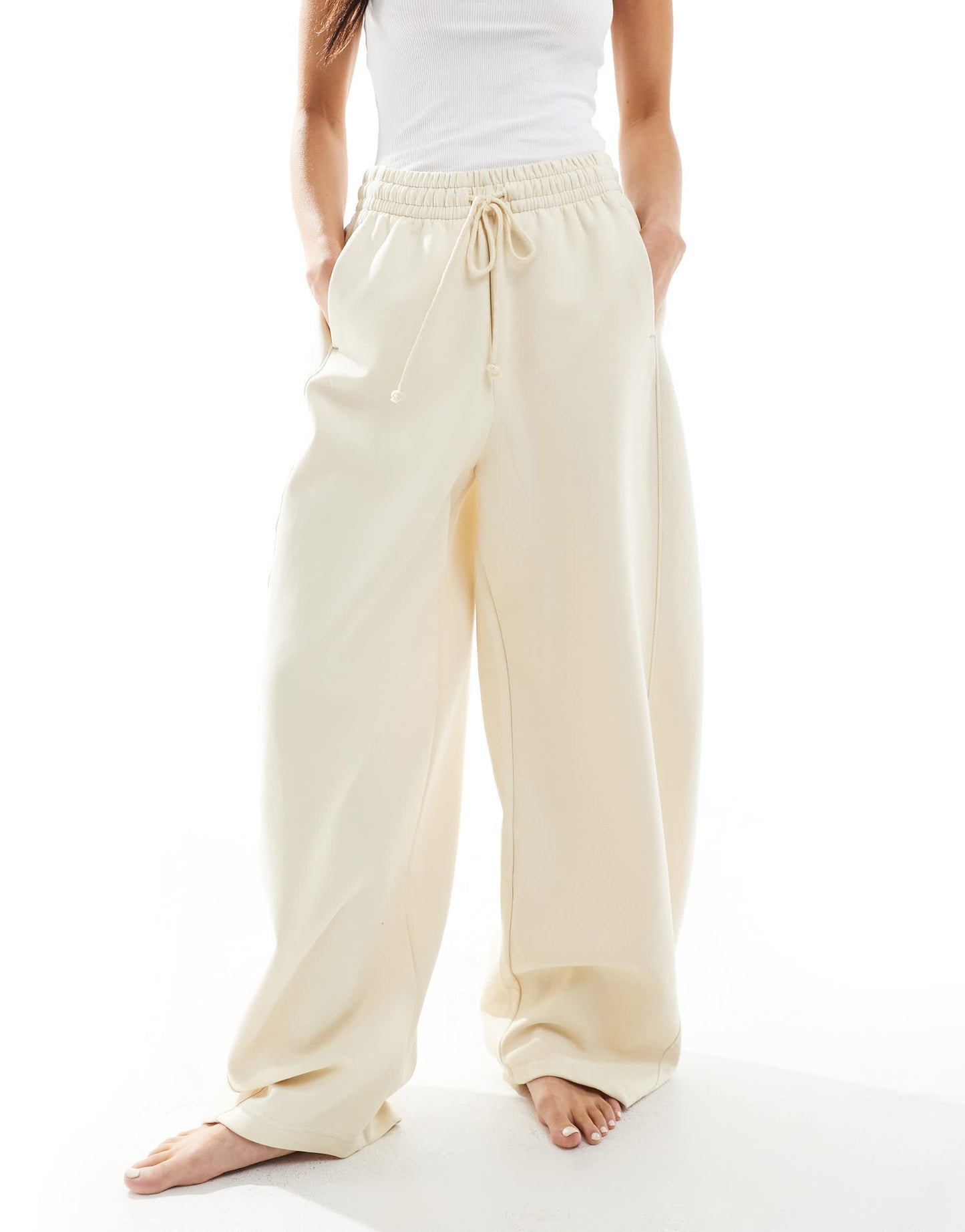 Bershka balloon fit joggers in vanilla