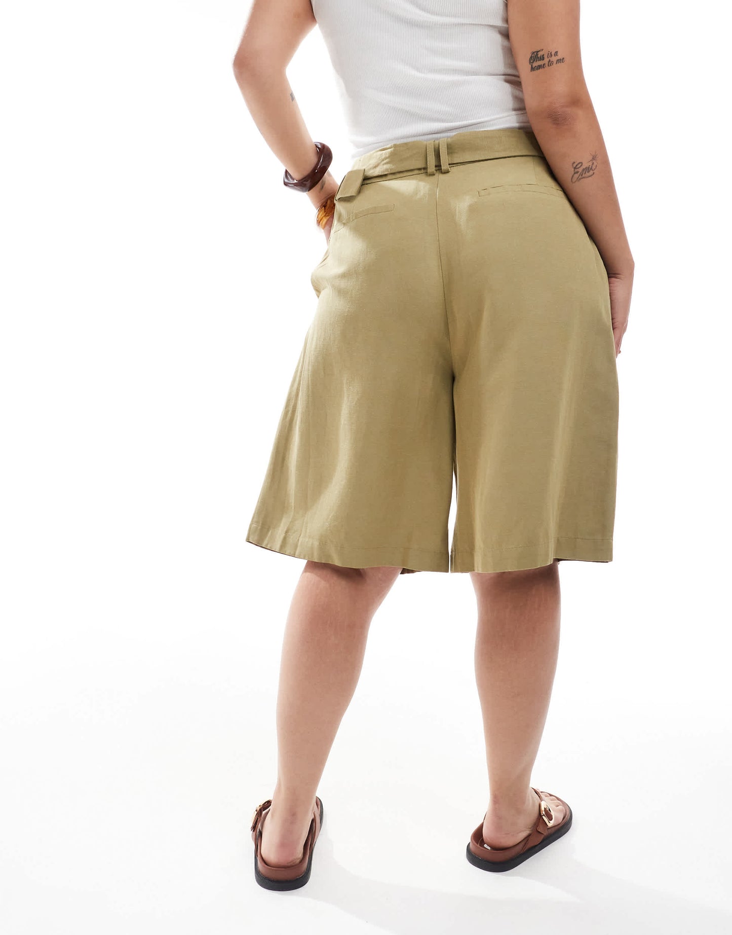 ASOS DESIGN Curve tailored longline belted city shorts with linen in khaki