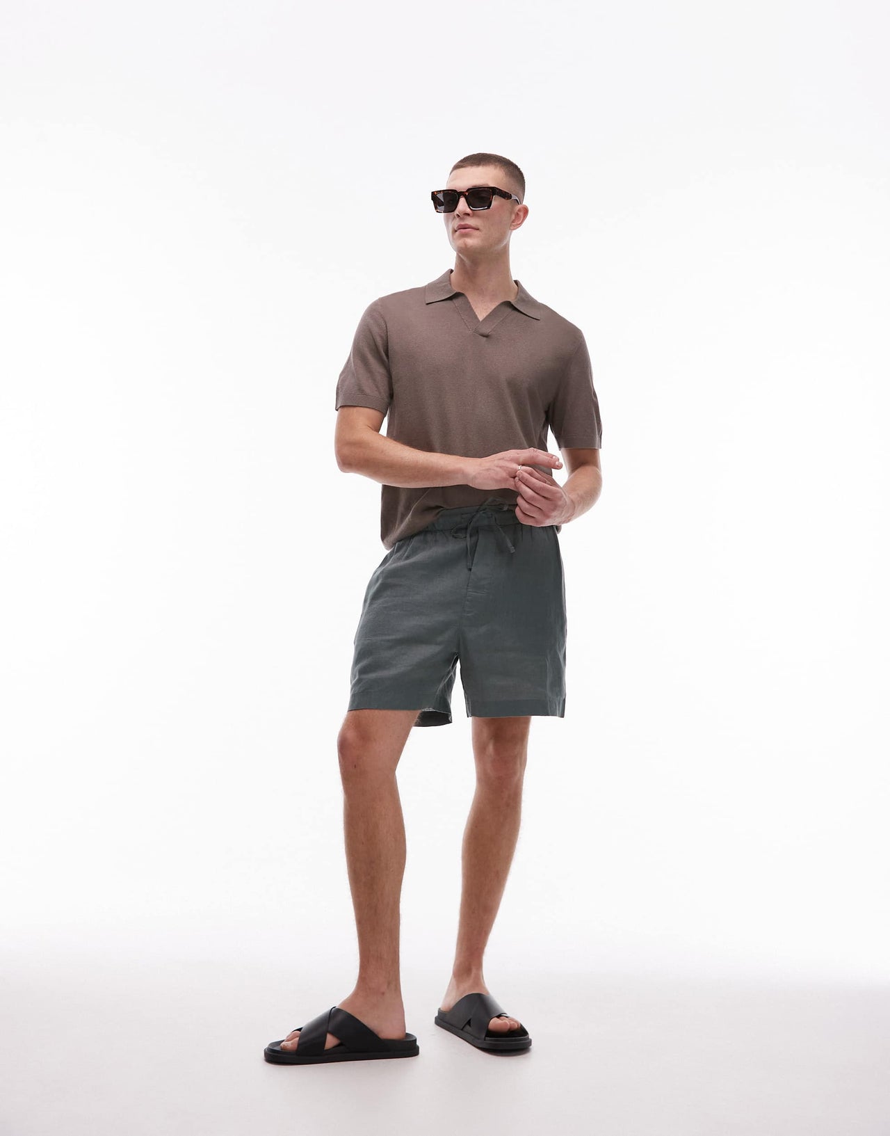 ARKET cotton linen knitted shirt sleeve polo shirt in light brown