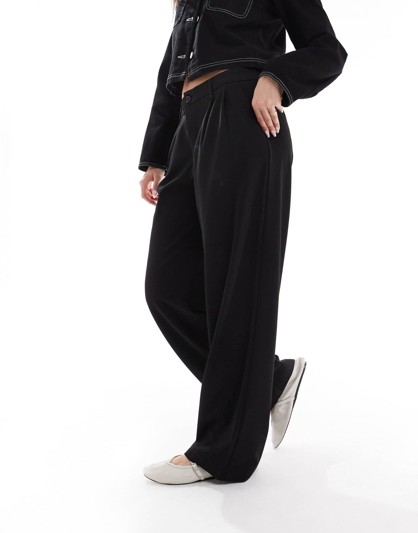 Bershka pleated front wide leg tailored trousers in black