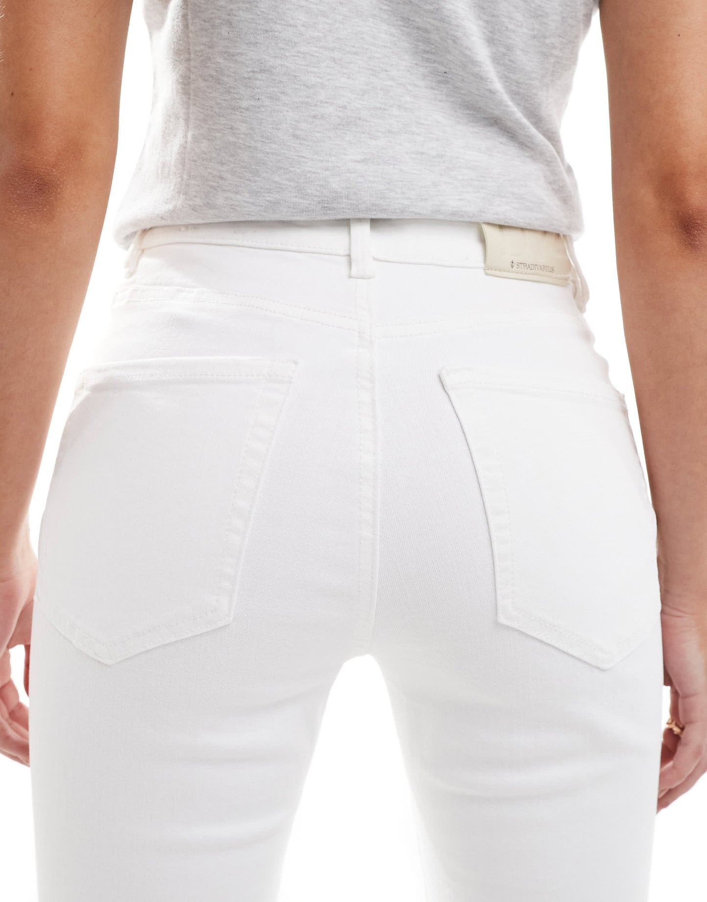Stradivarius D74 flare slit jean in white