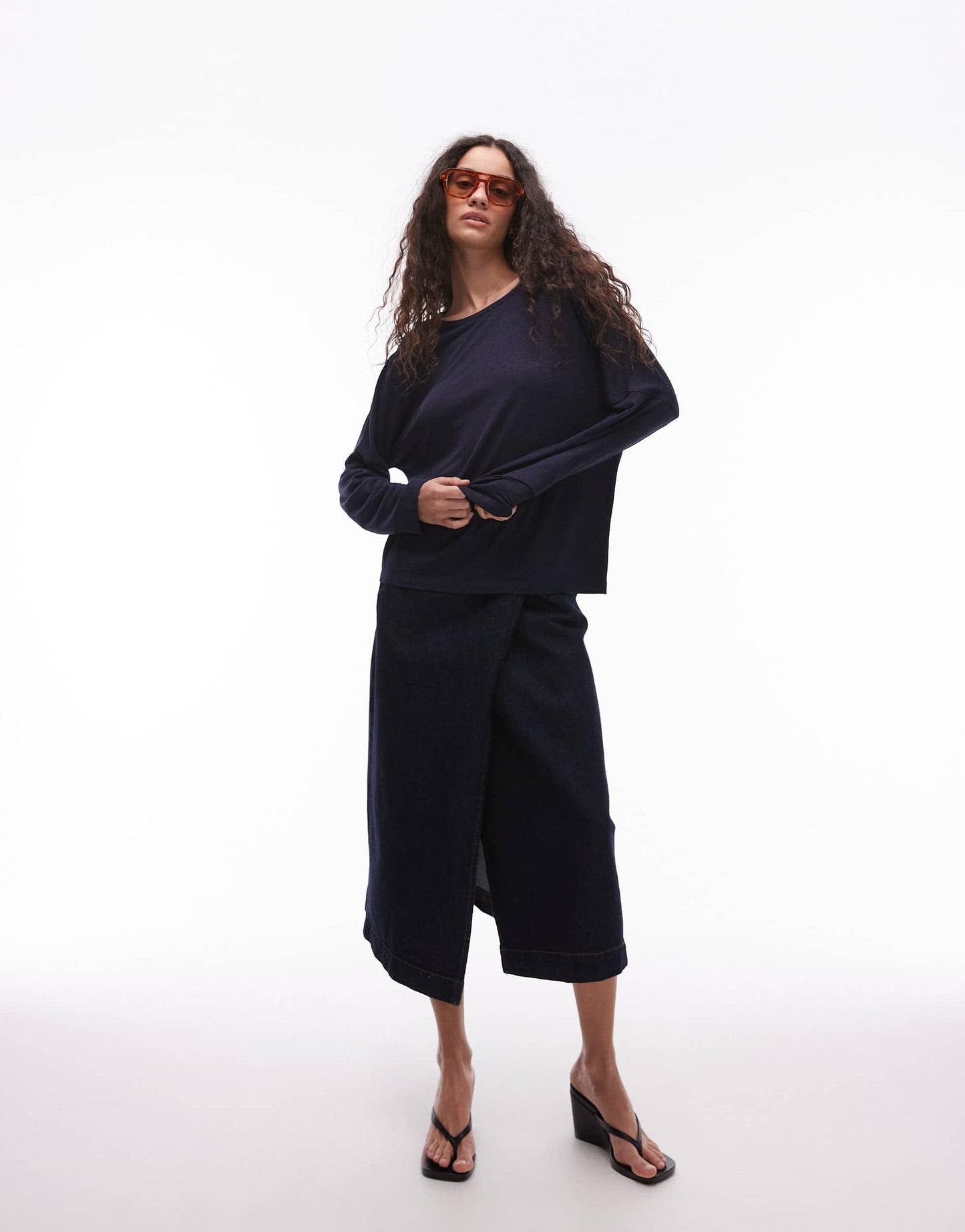 ARKET linen blend relaxed top with seamed long sleeves in navy blue