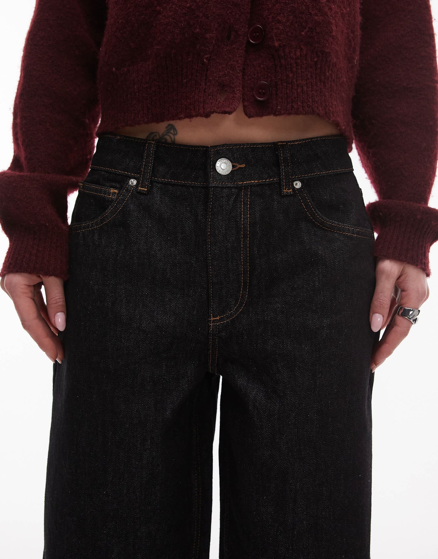 Topshop Cinch low rise relaxed jean in black ecru