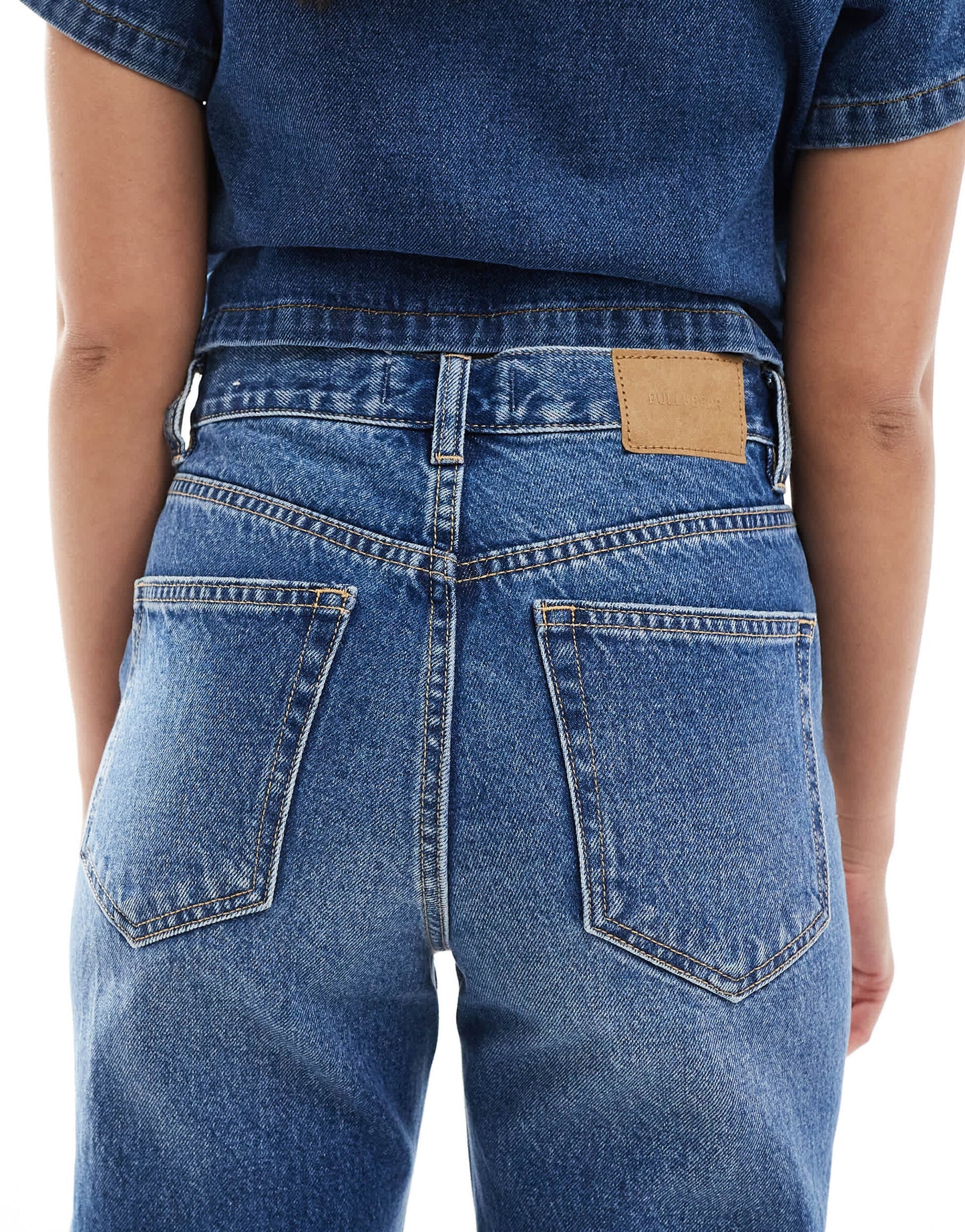 Pull&Bear high rise mom jean in blue