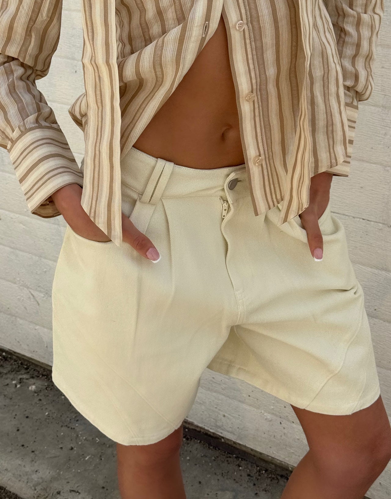 Labelrail x Barbara Ines relaxed seam detail denim jorts in cream
