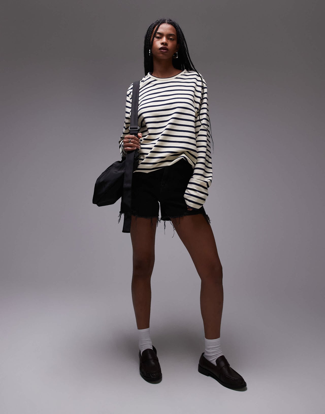 Tommy Jeans regular mom shorts in black