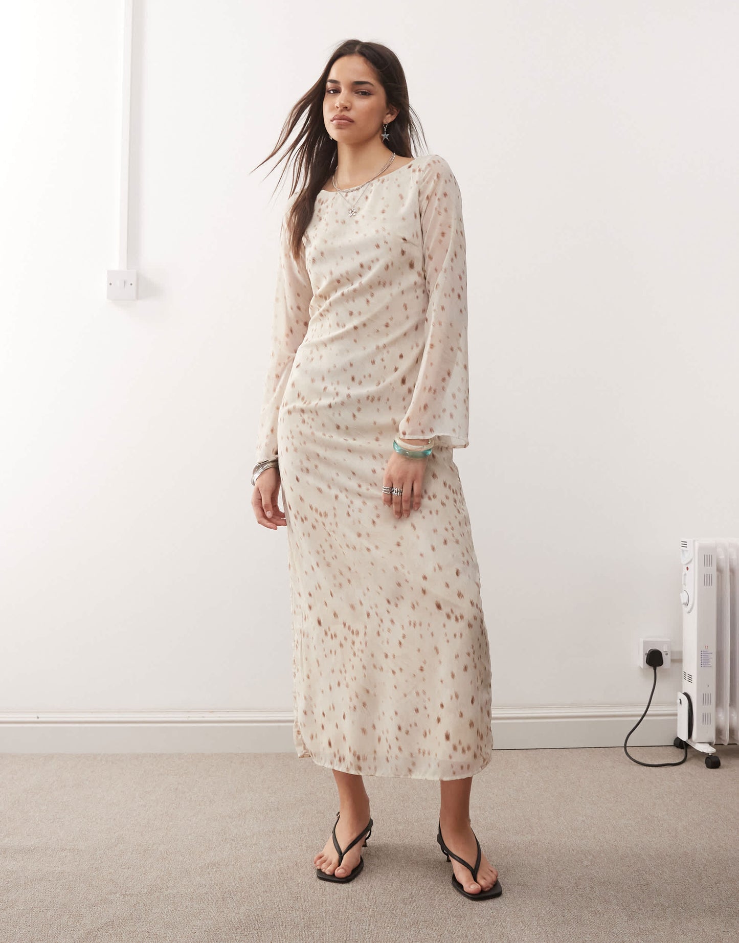 Motel jadie print scoop back maxi dress in ivory