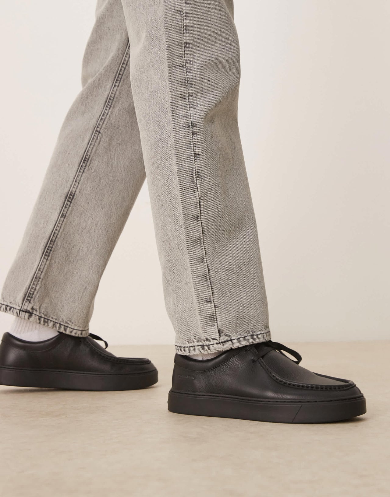 Calvin Klein lace up leather shoes in black
