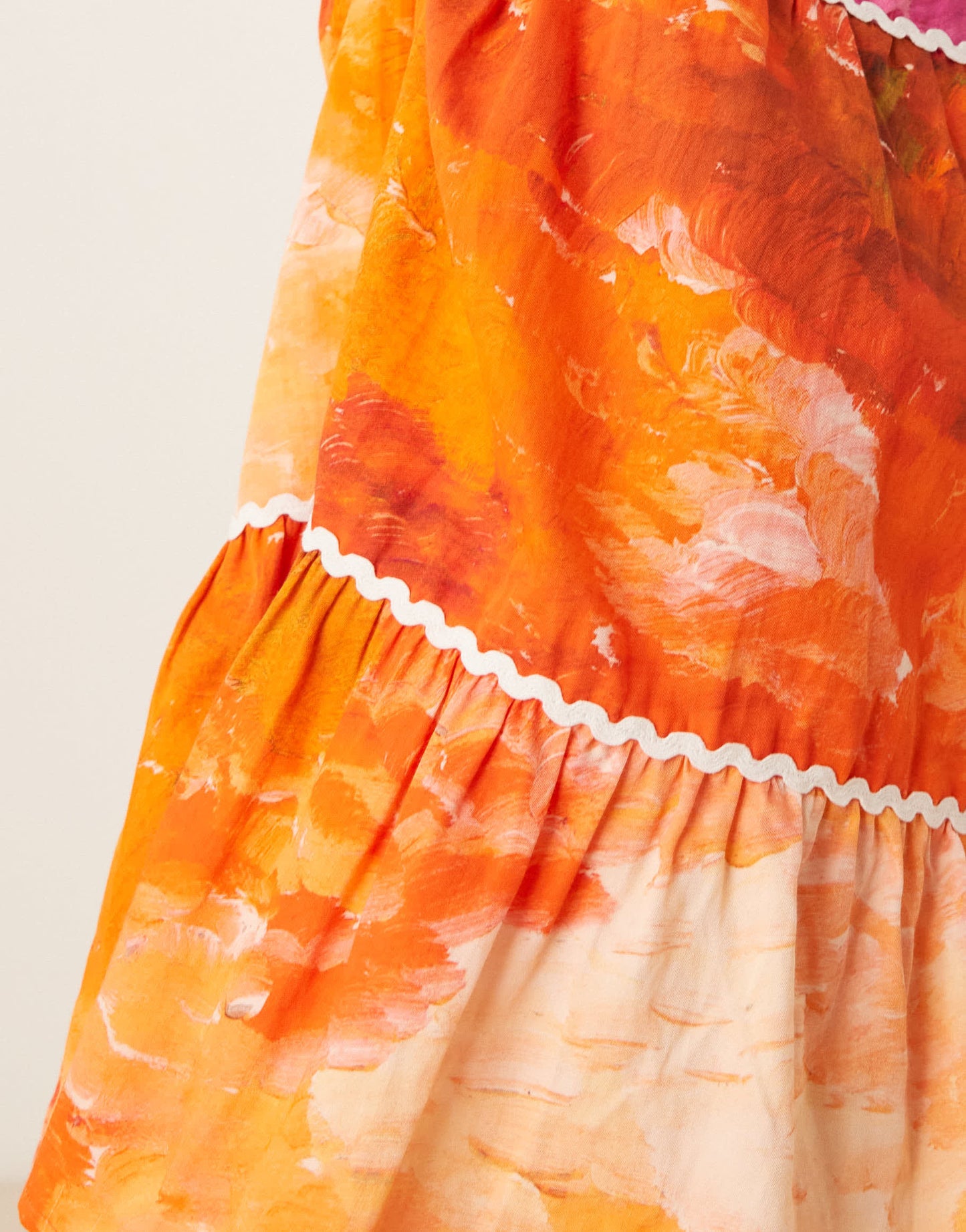 Hope & Ivy scallop trim tiered midi skirt co-ord in orange print
