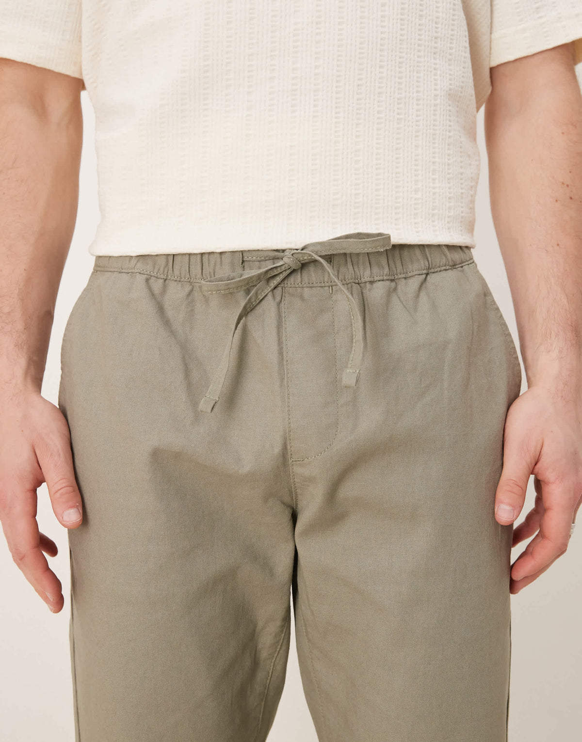 ASOS DEISGN linen rich slim trouser with elasticated waist in khaki
