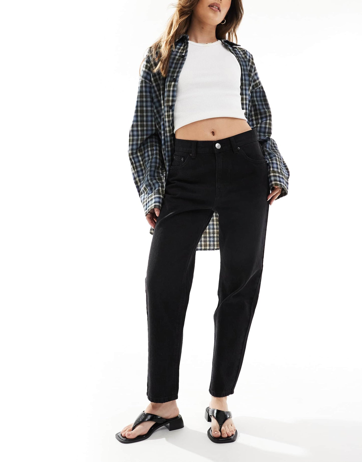 Pull&Bear high rise mom jean in washed black