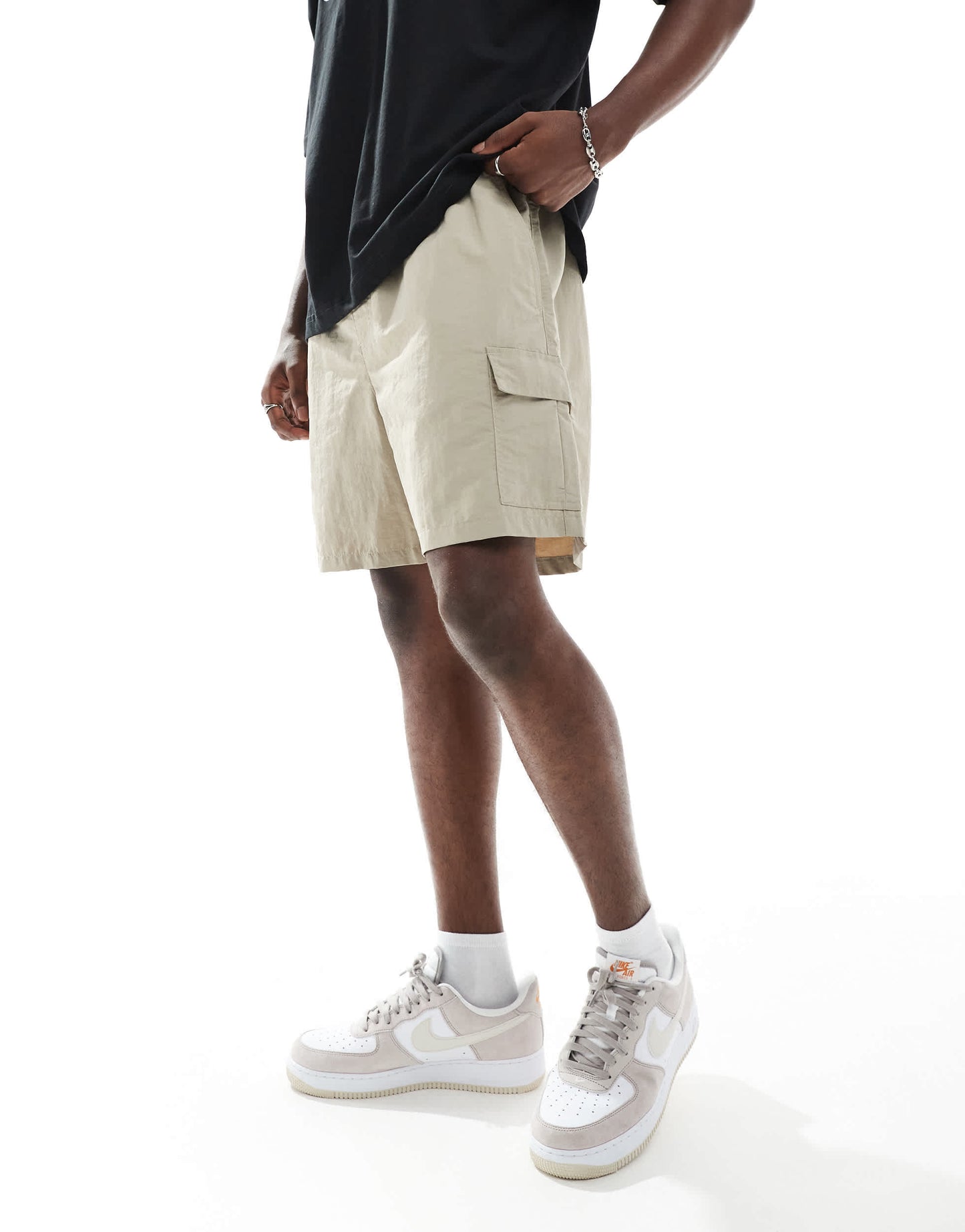 Cotton On cargo short in gravel