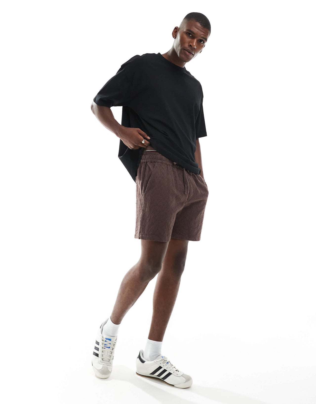 Cotton On zig zag knit short in chocolate
