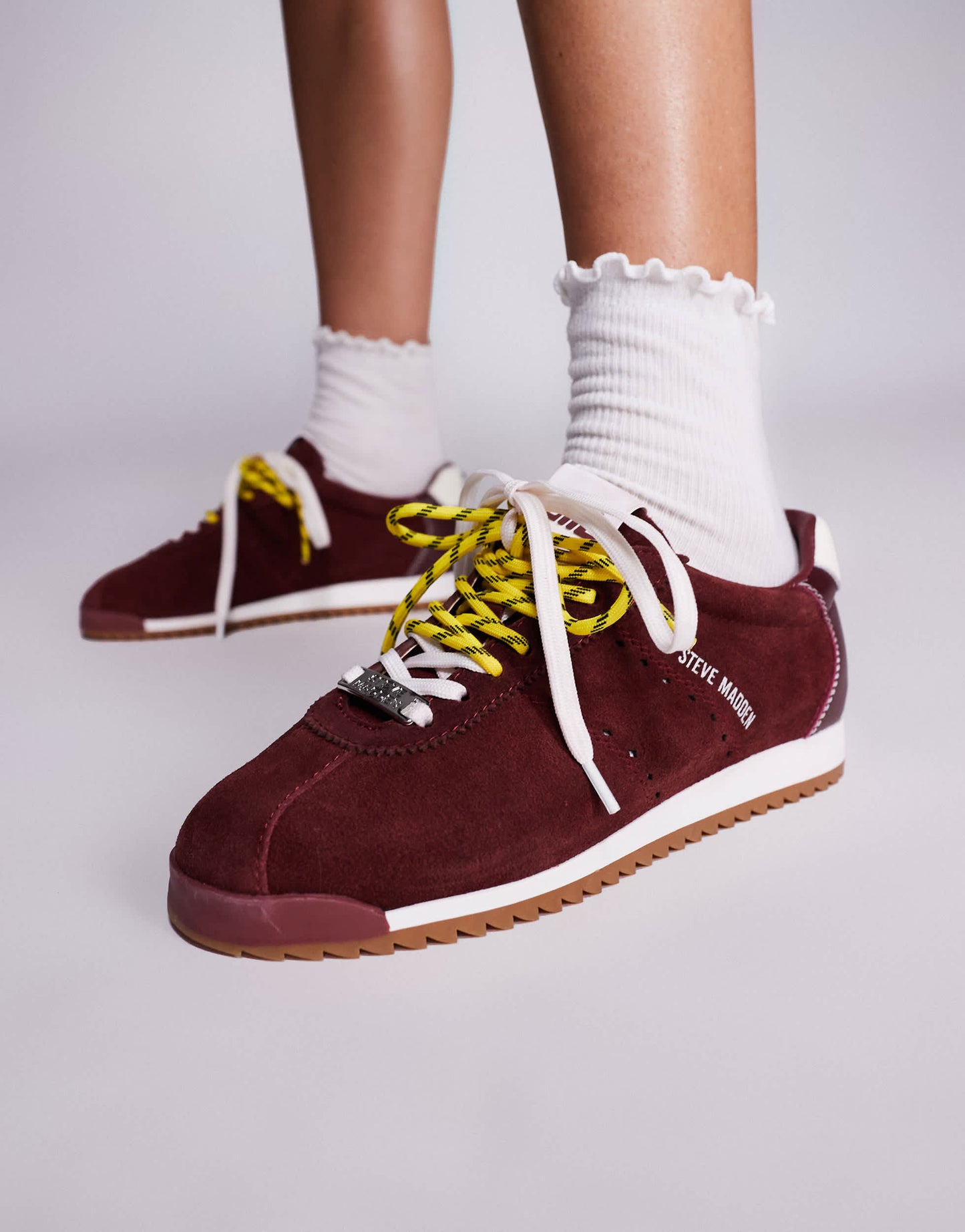 Steve Madden Mirage gum sole trainers in burgundy