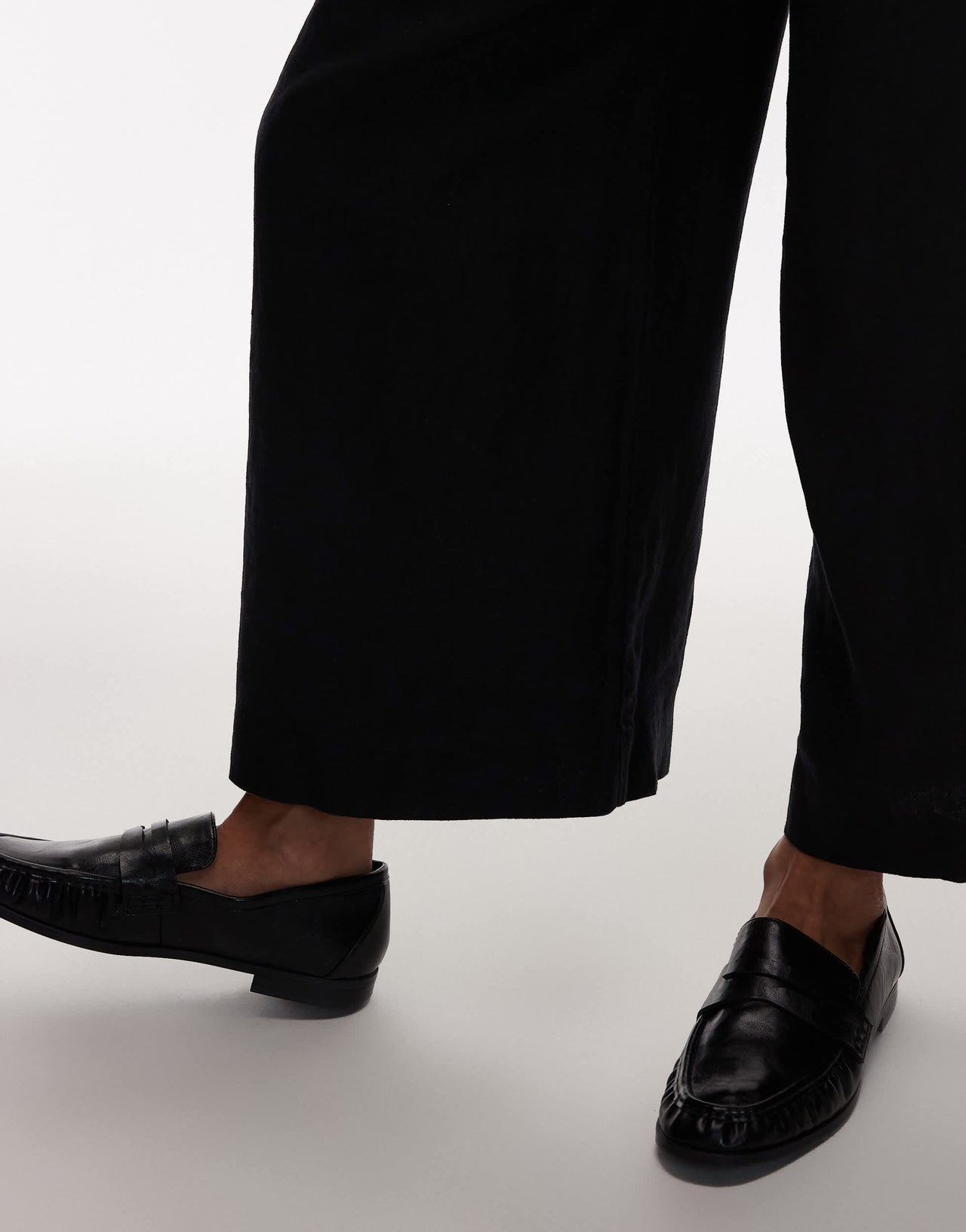 & Other Stories linen pull-on wide leg trousers with box pleat detail in black