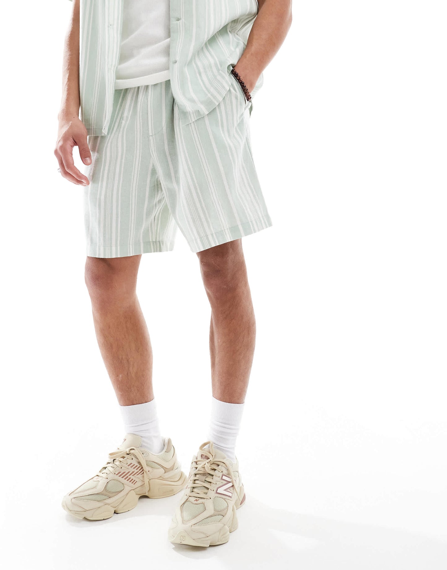 New Look linen blend stripe shorts co-ord in green