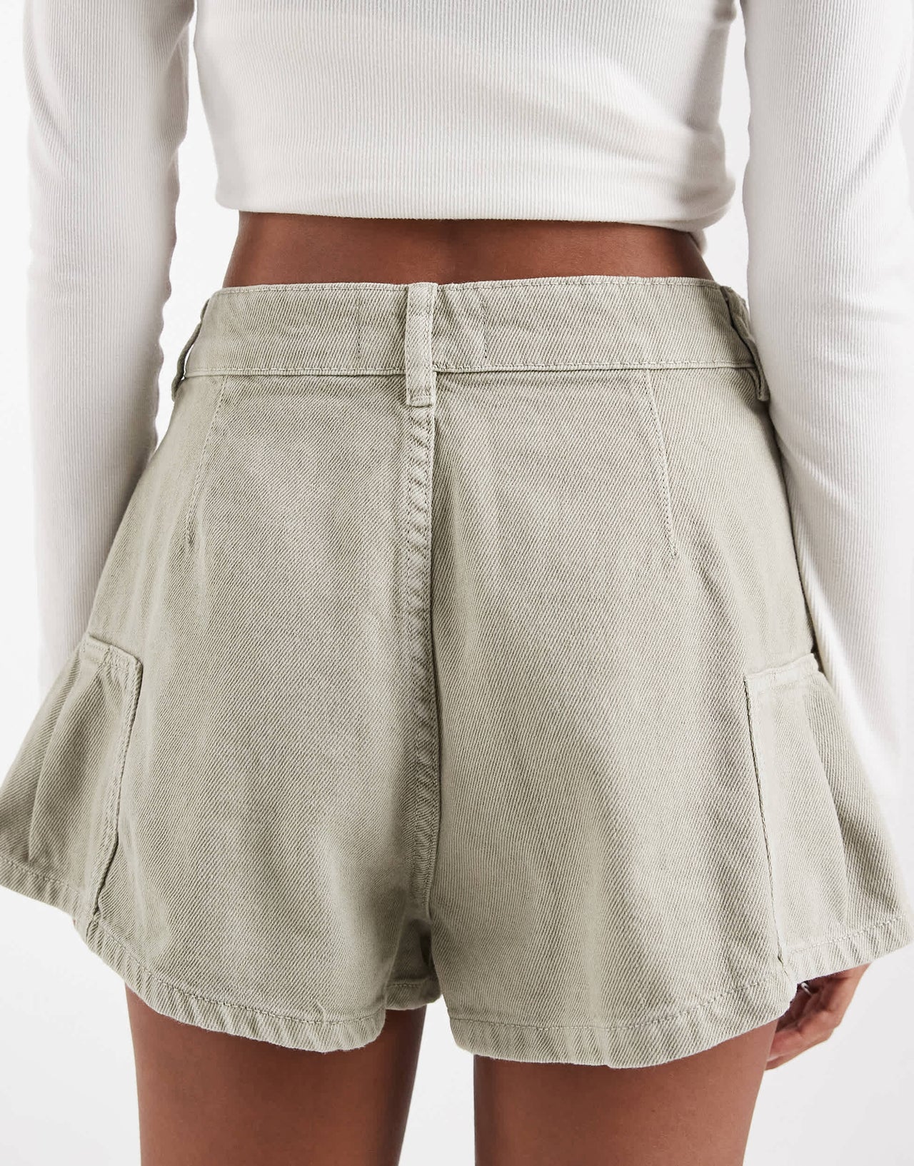 ASOS DESIGN denim pleated short in pistachio
