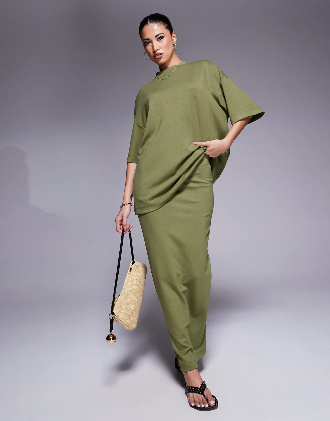 River Island clean oversized t-shirt in khaki