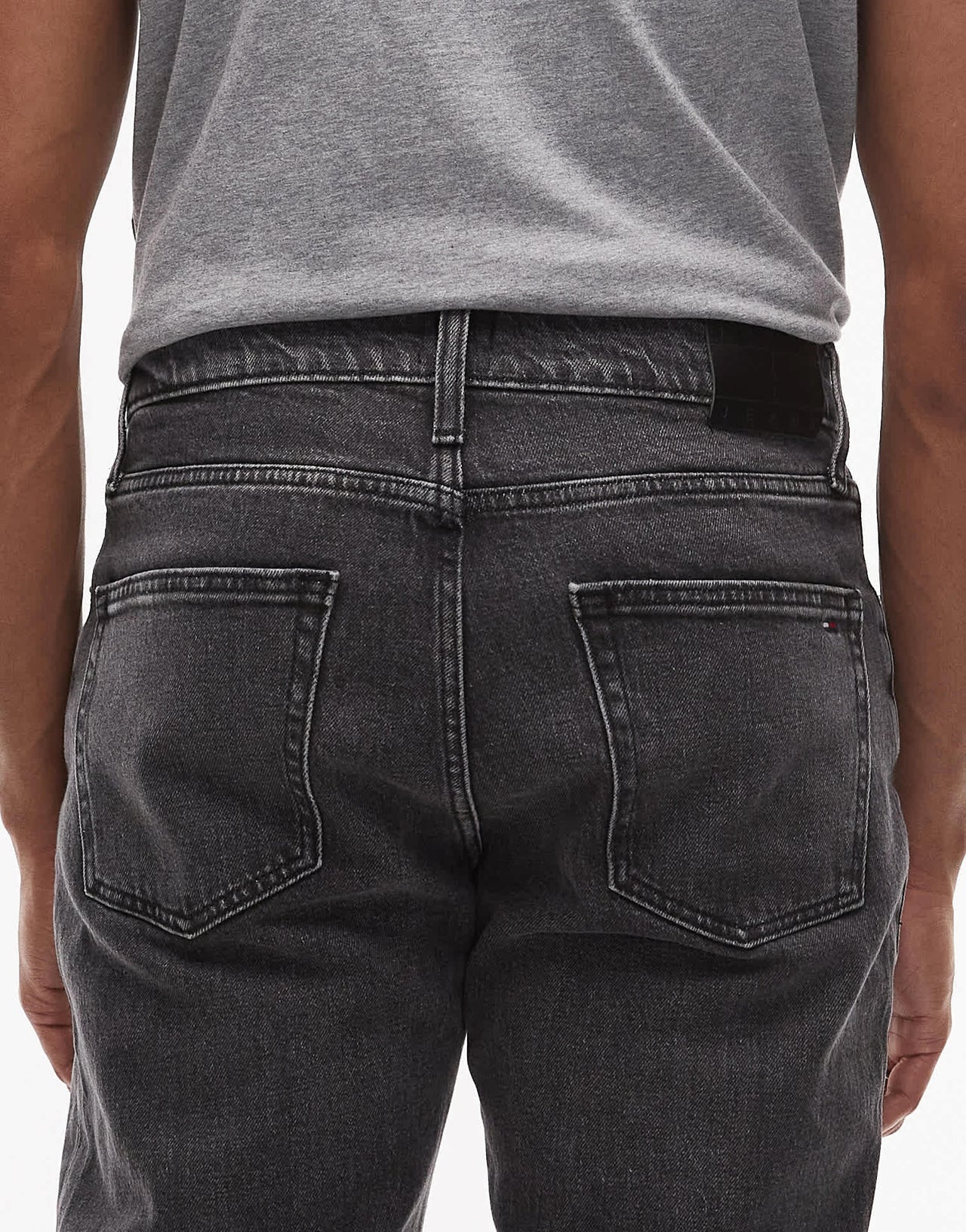 Tommy Jeans Ryan slim straight jeans in washed black