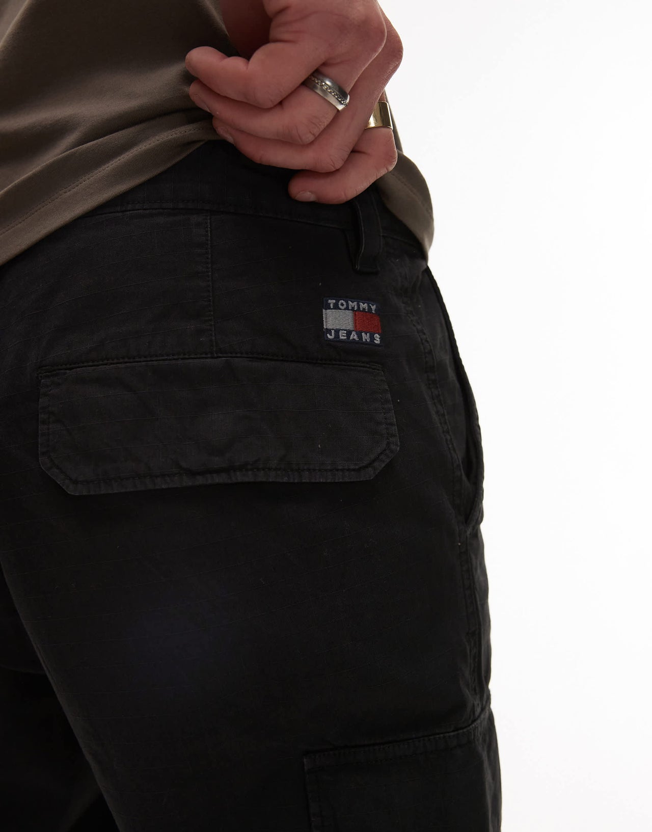 Tommy Jeans Otis cargo shorts in black