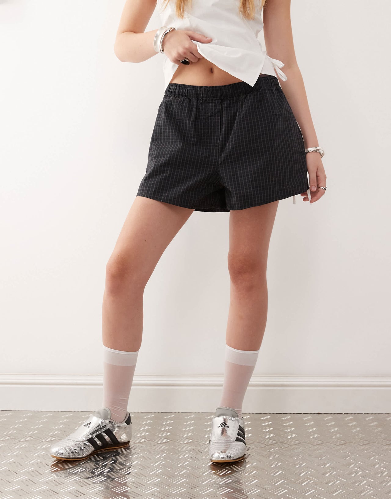 Weekday check shorts in black