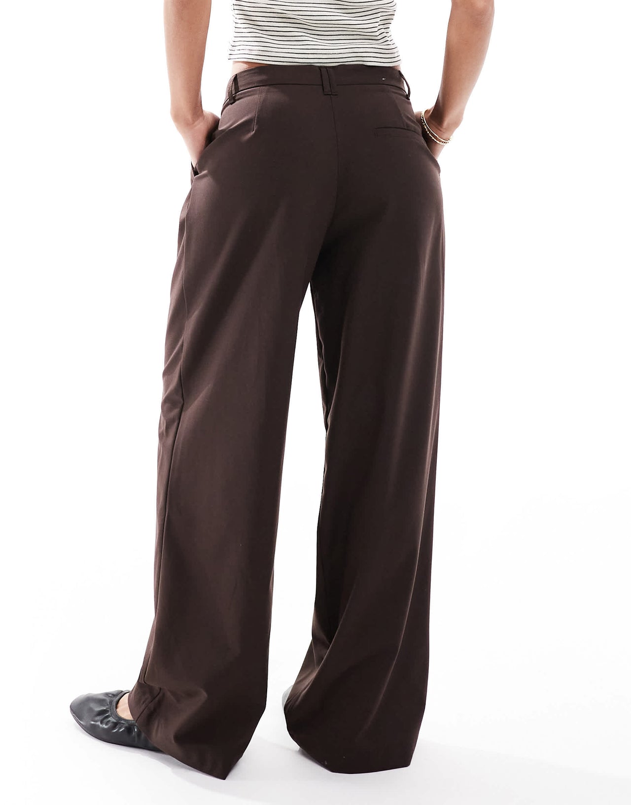 Bershka Tailored Trouser in brown