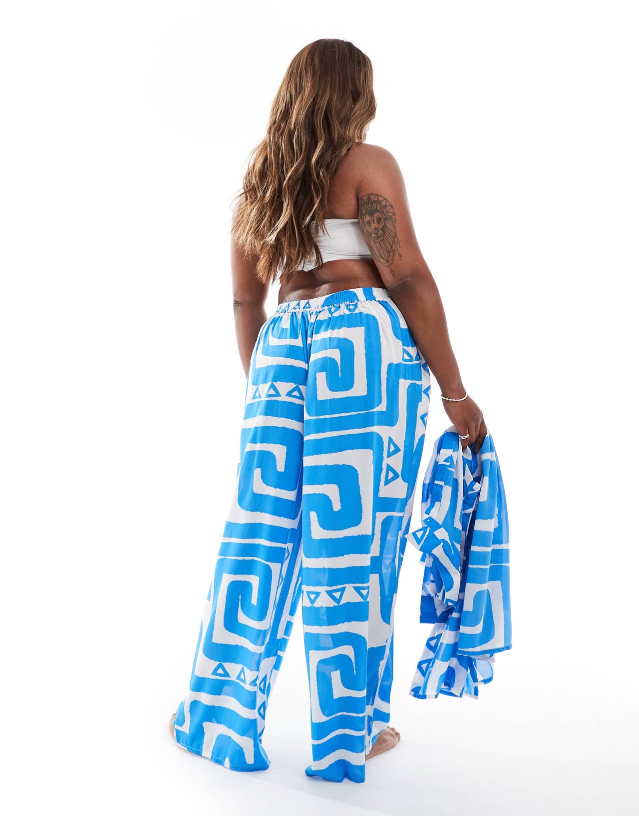 New Look Curve co-ord swirl pattern beach trouser in blue