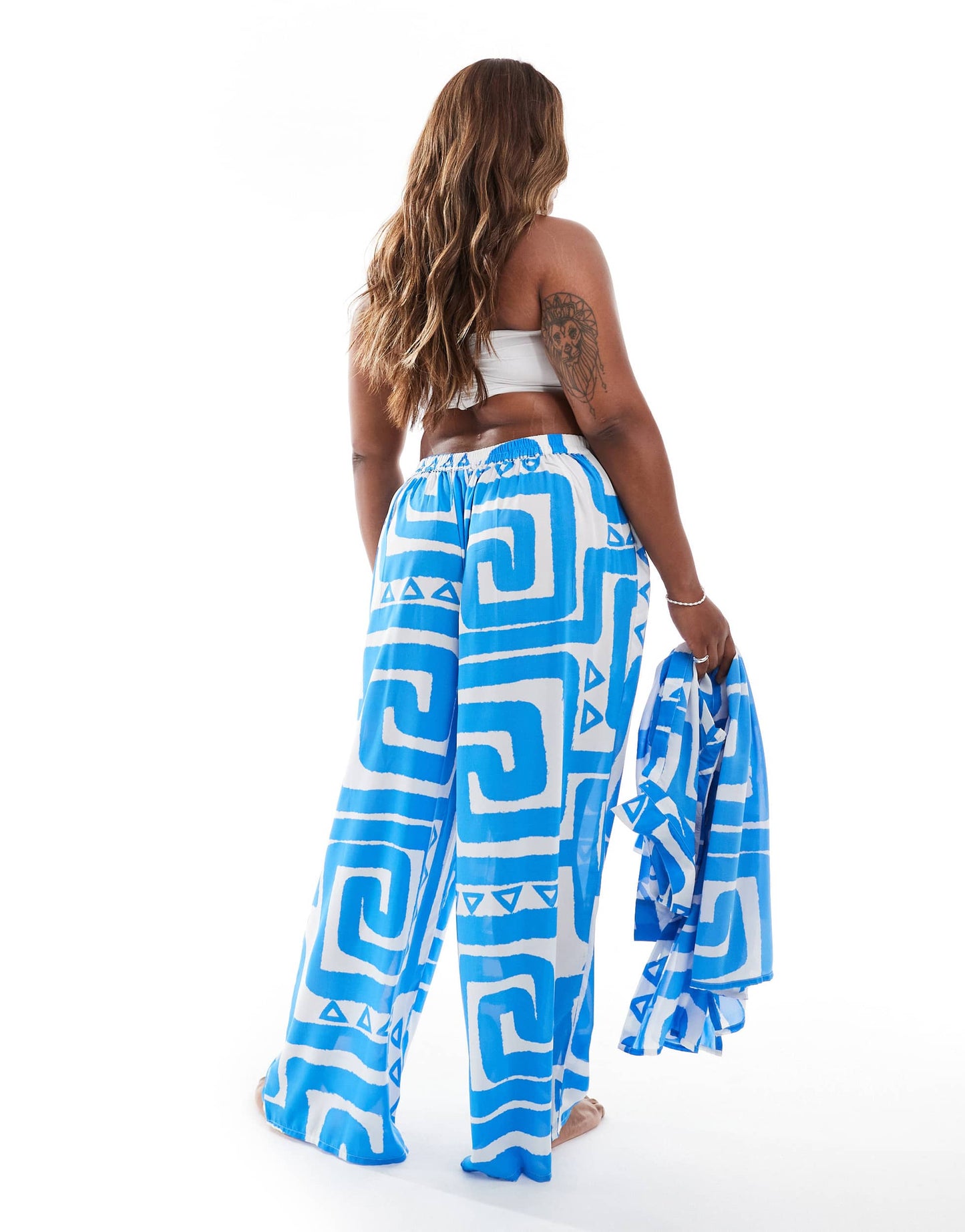 New Look Curve co-ord swirl pattern beach trouser in blue