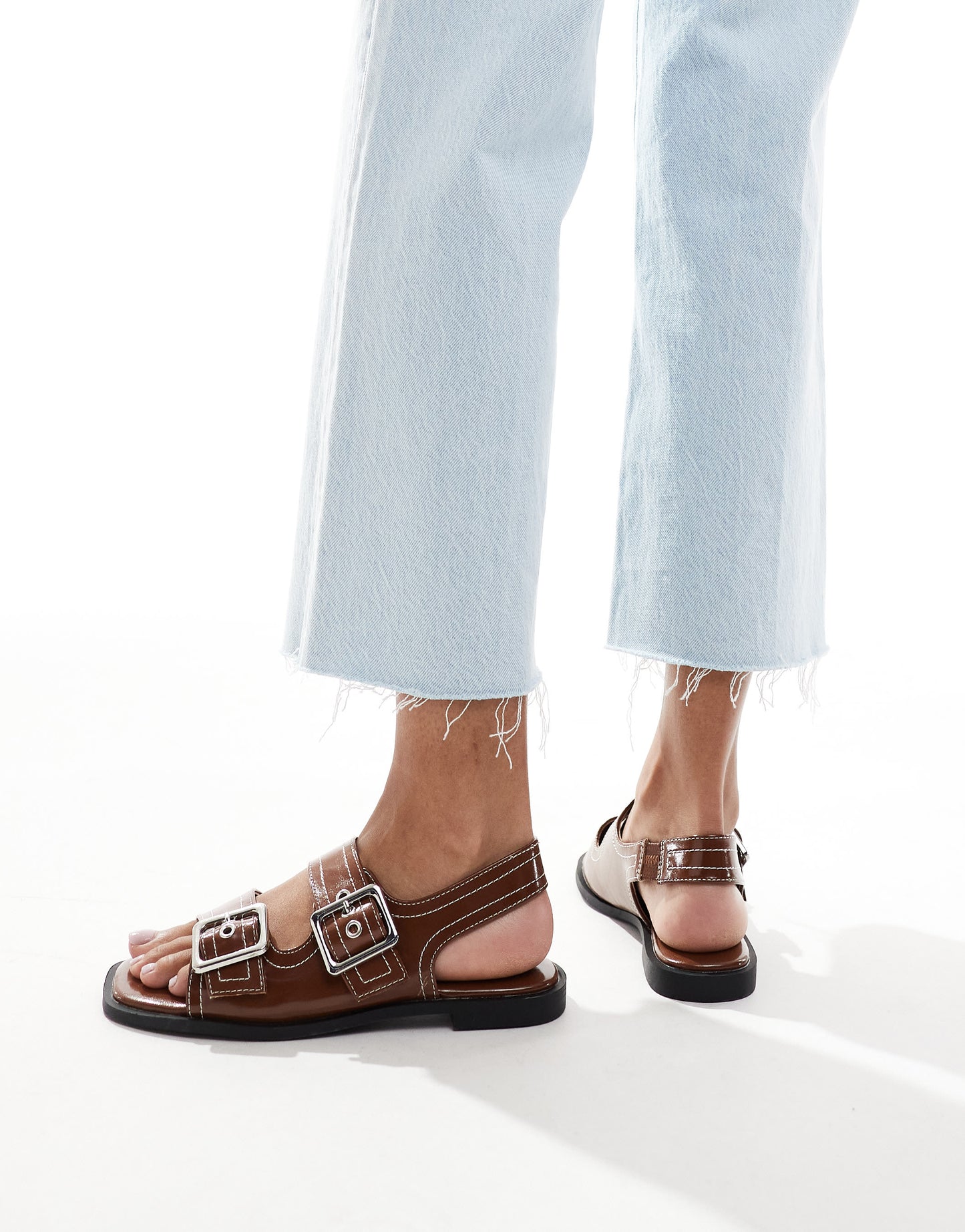 New Look slingback chunky patent sandal with contrast stitch in brown