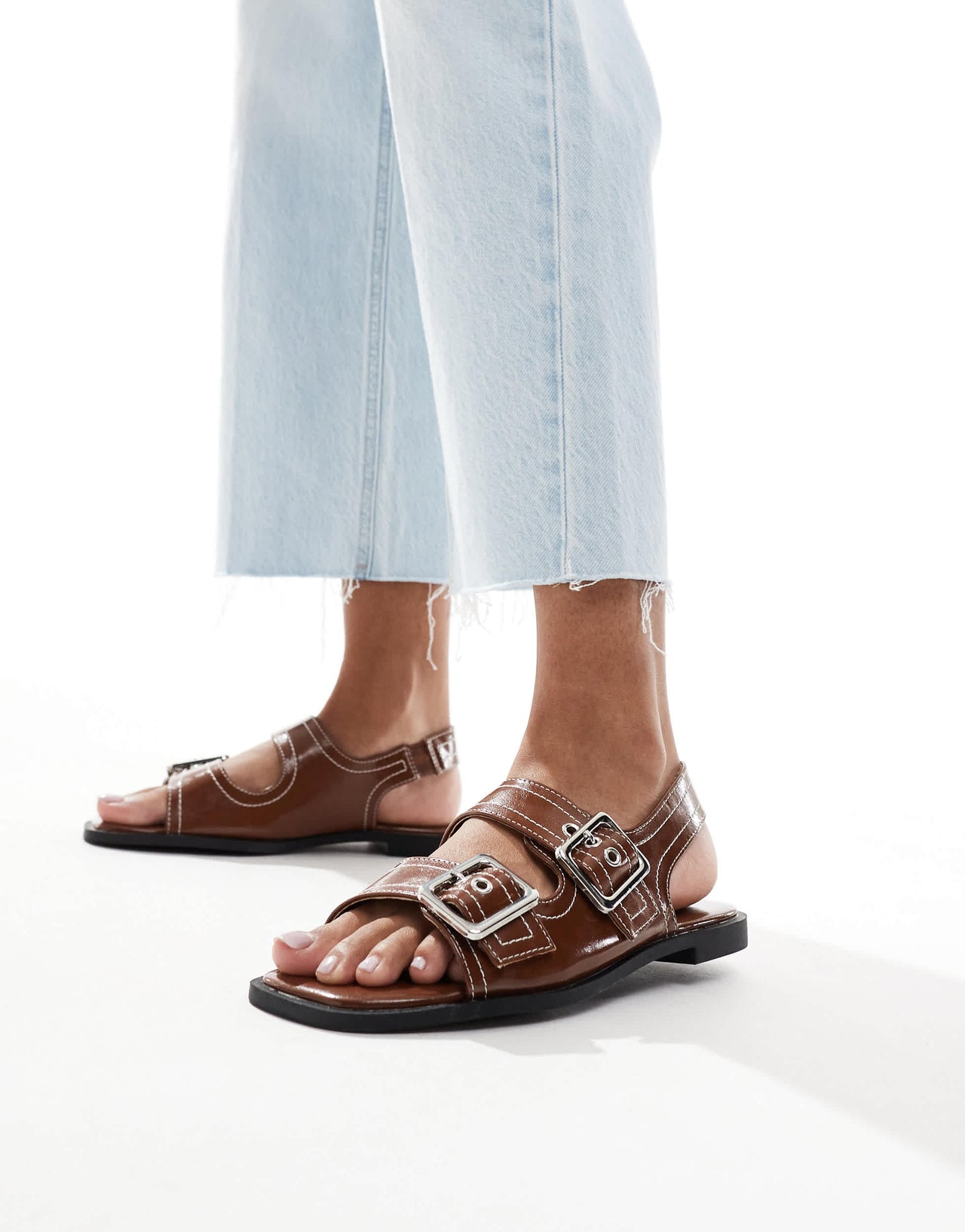 New Look slingback chunky patent sandal with contrast stitch in brown