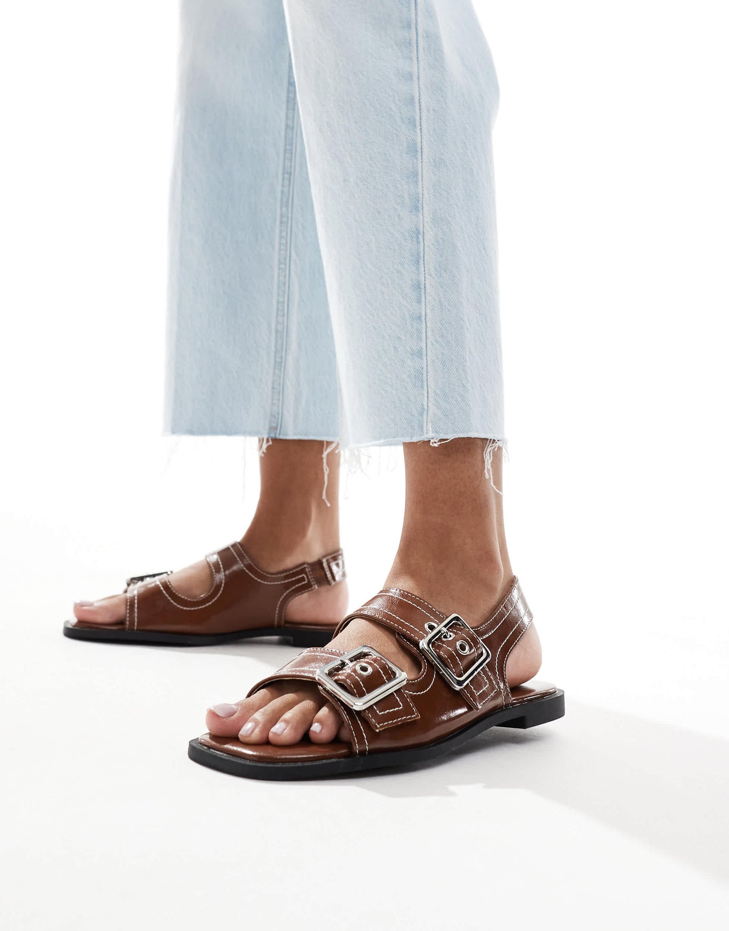 New Look slingback chunky patent sandal with contrast stitch in brown