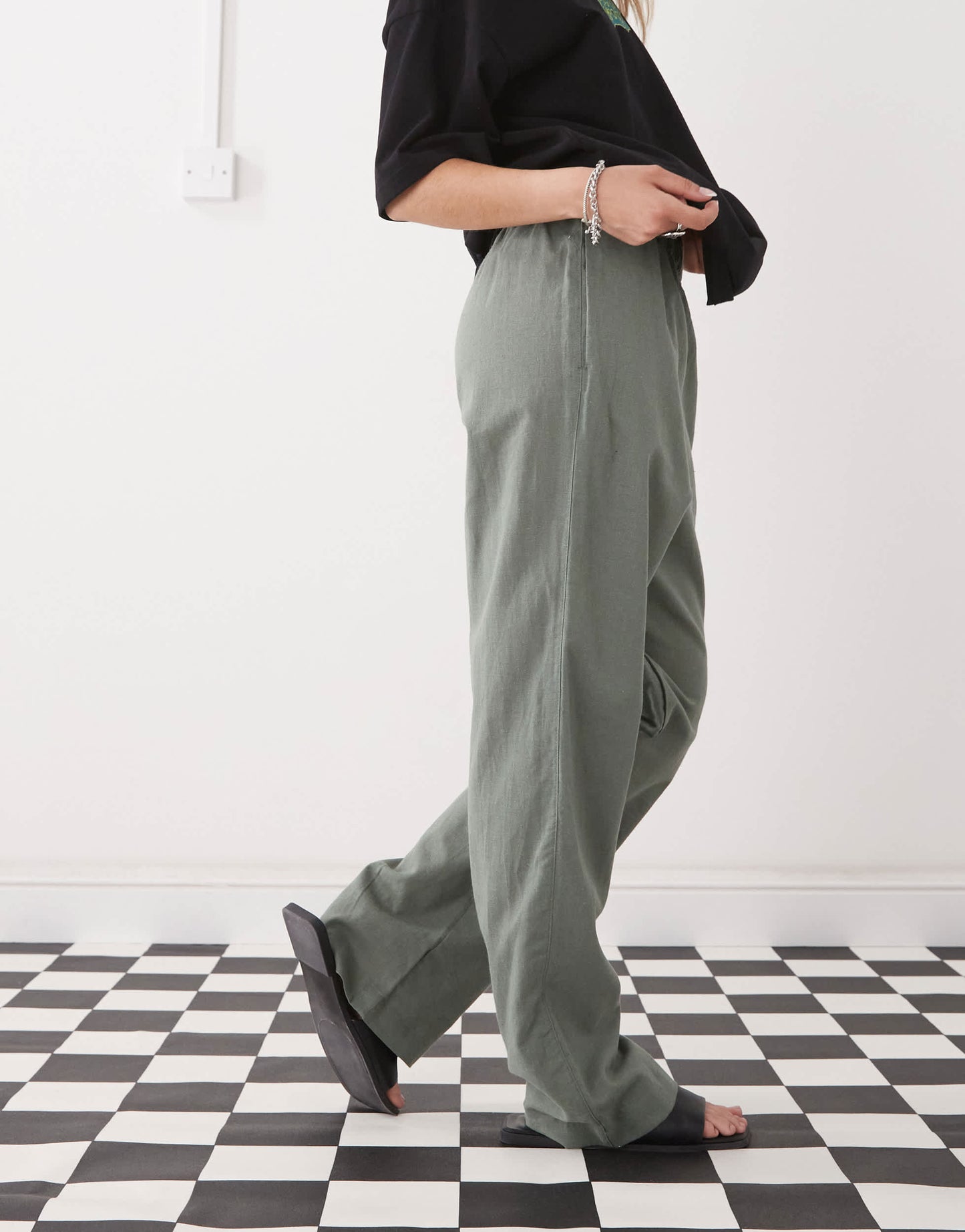 Monki linen trousers in khaki