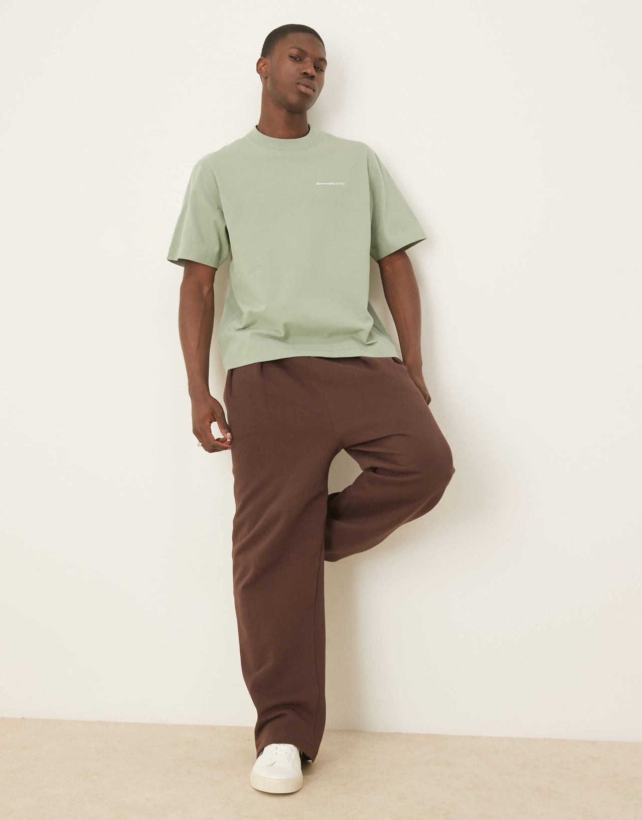 Abercrombie & Fitch premium logo t-shirt in green