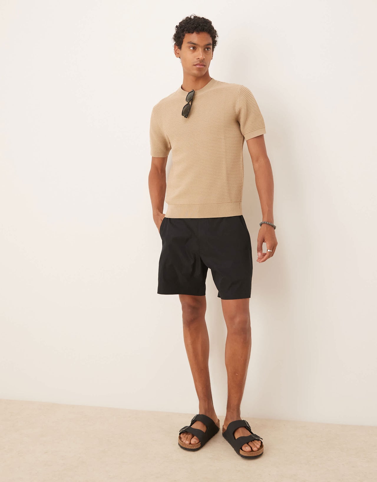 Abercrombie & Fitch 7"""" tailored shorts in black