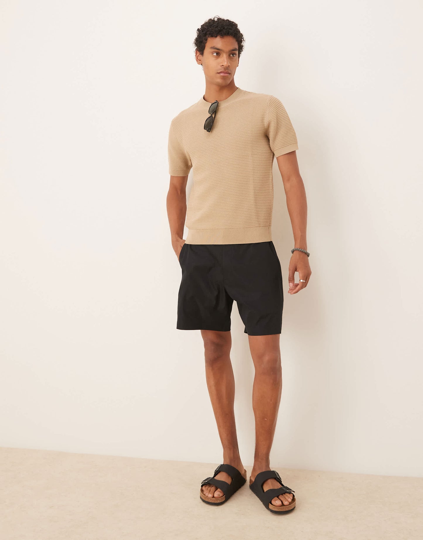 Abercrombie & Fitch 7"""" tailored shorts in black