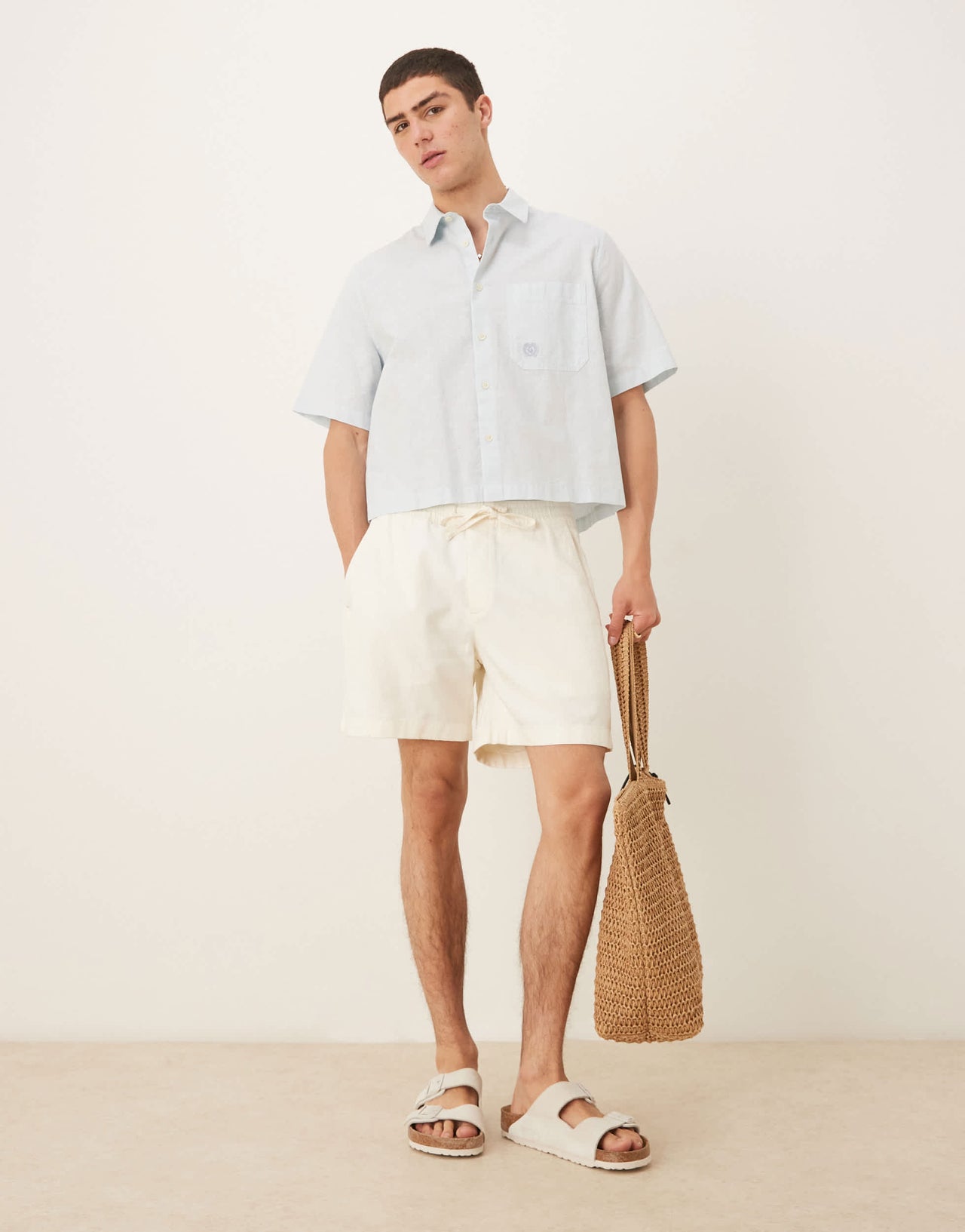 Abercrombie & Fitch 6"""" textured relaxed short in white