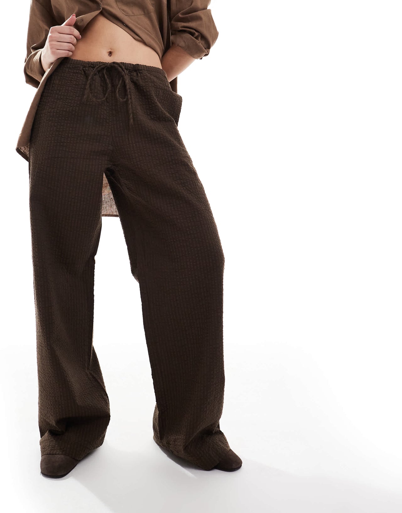 Monki wide leg drawstring seersucker trousers in brown