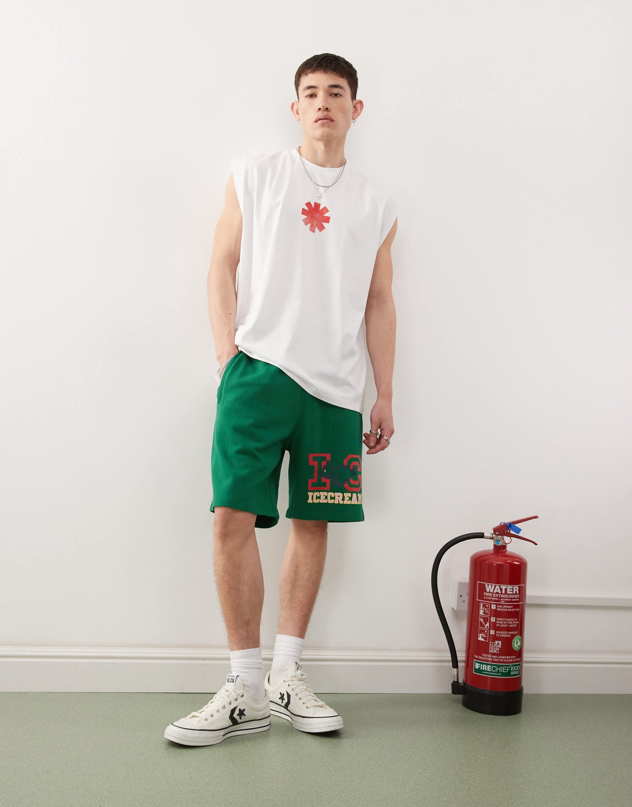 ICECREAM collegiate puppy jersey shorts in green
