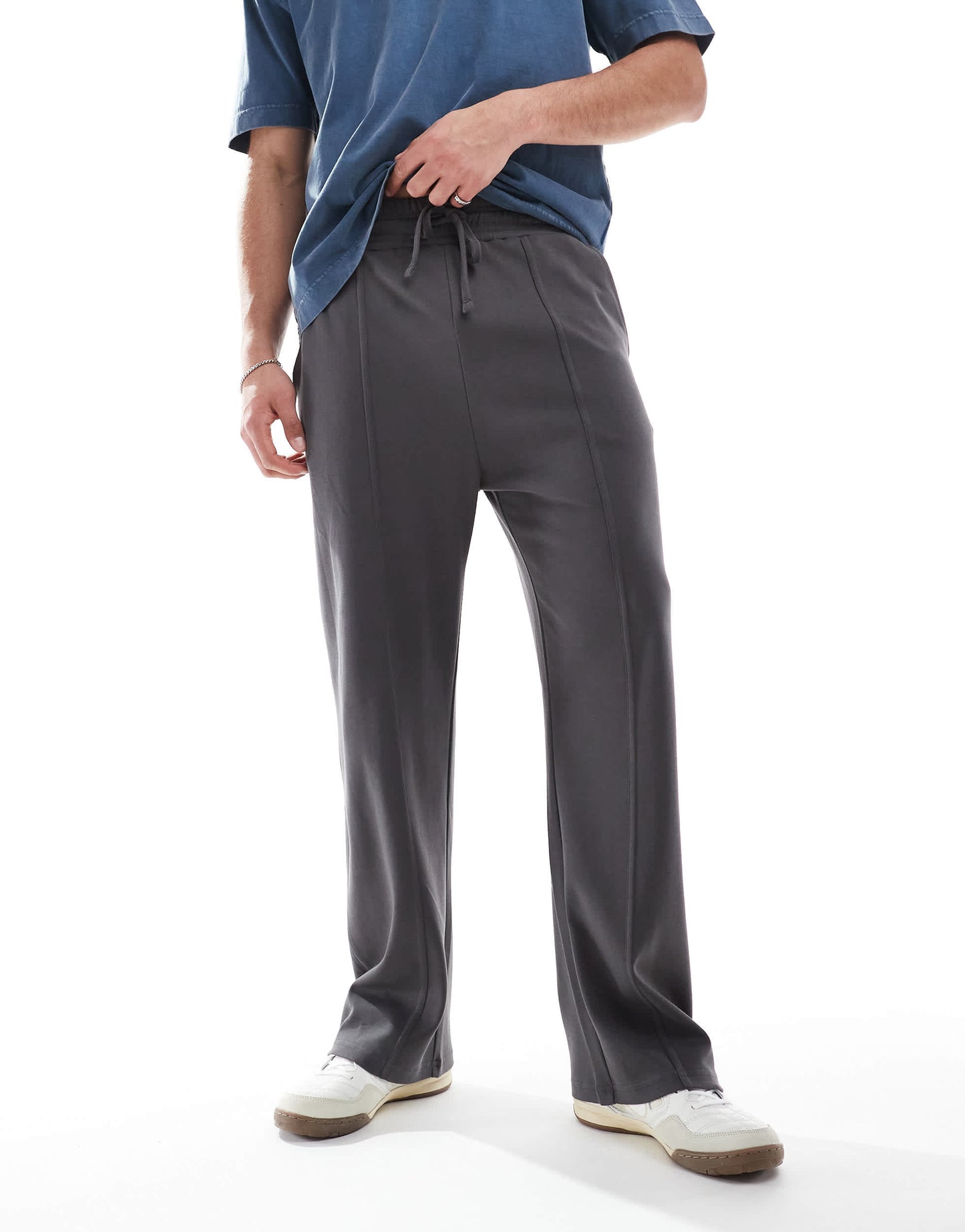 Bershka wide leg jogger in charcoal