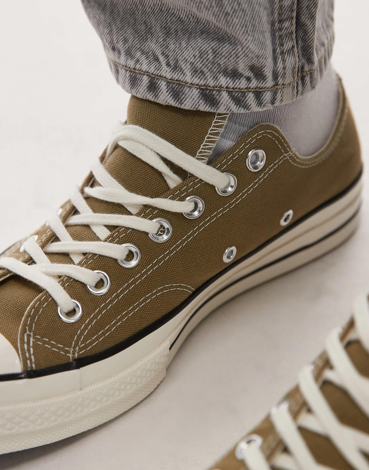 Converse Chuck 70s Ox trainers in khaki