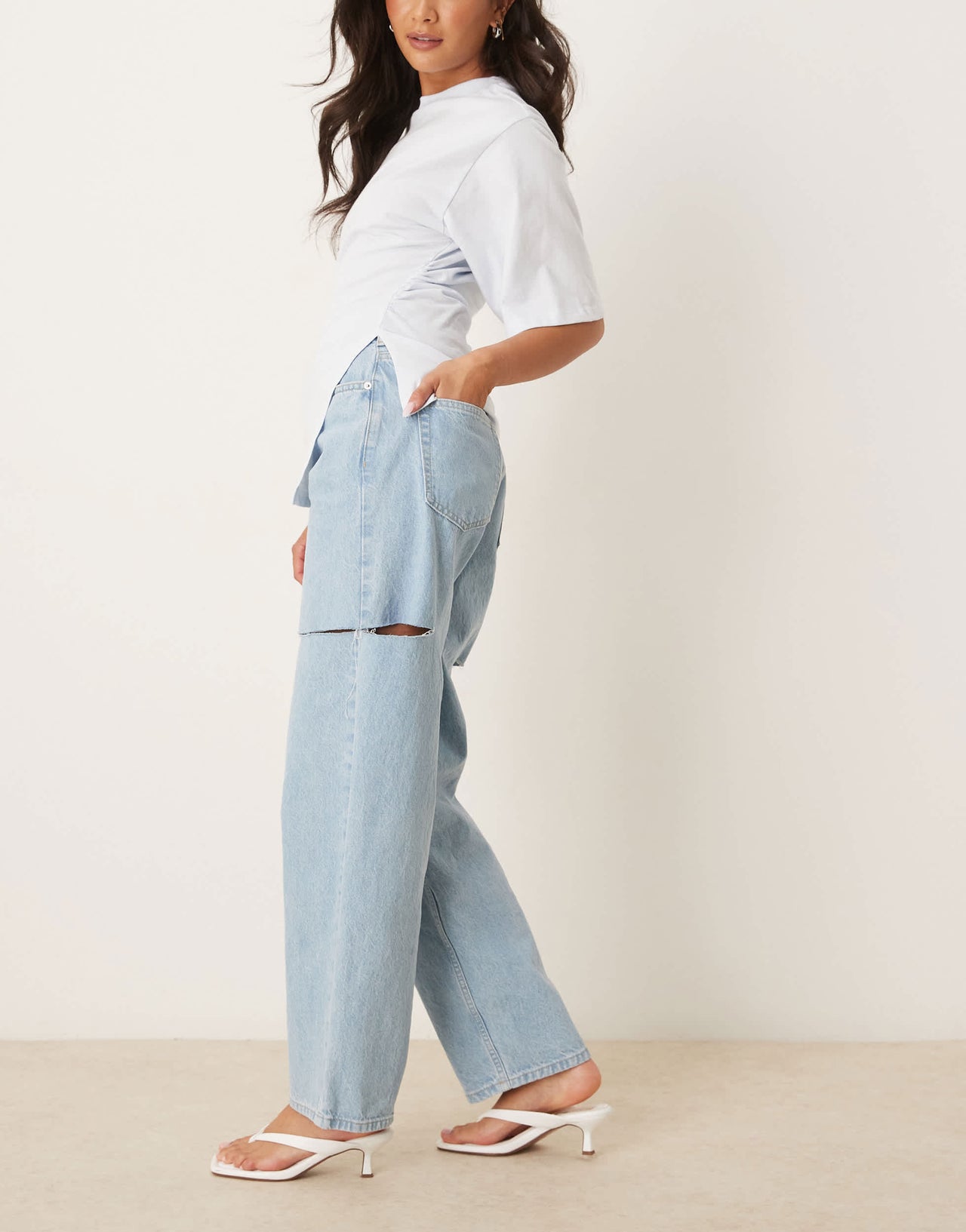 ASOS DESIGN high waisted barrel jean with thigh rips in lightwash
