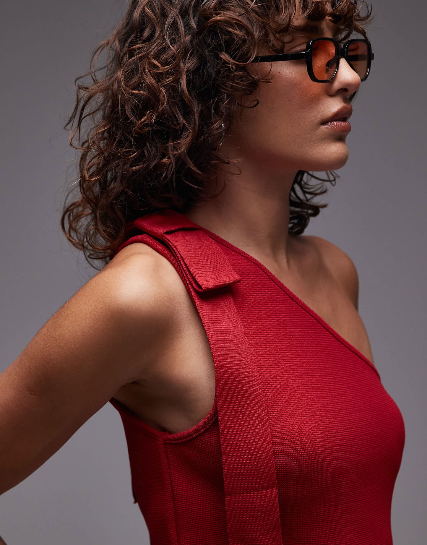 Mango one shoulder tie knitted top in red