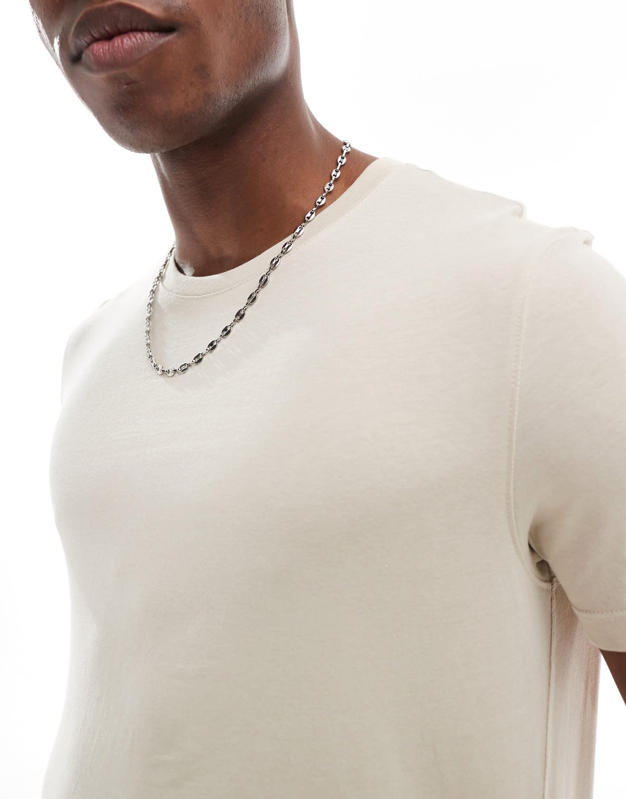 Bershka t-shirt in beige