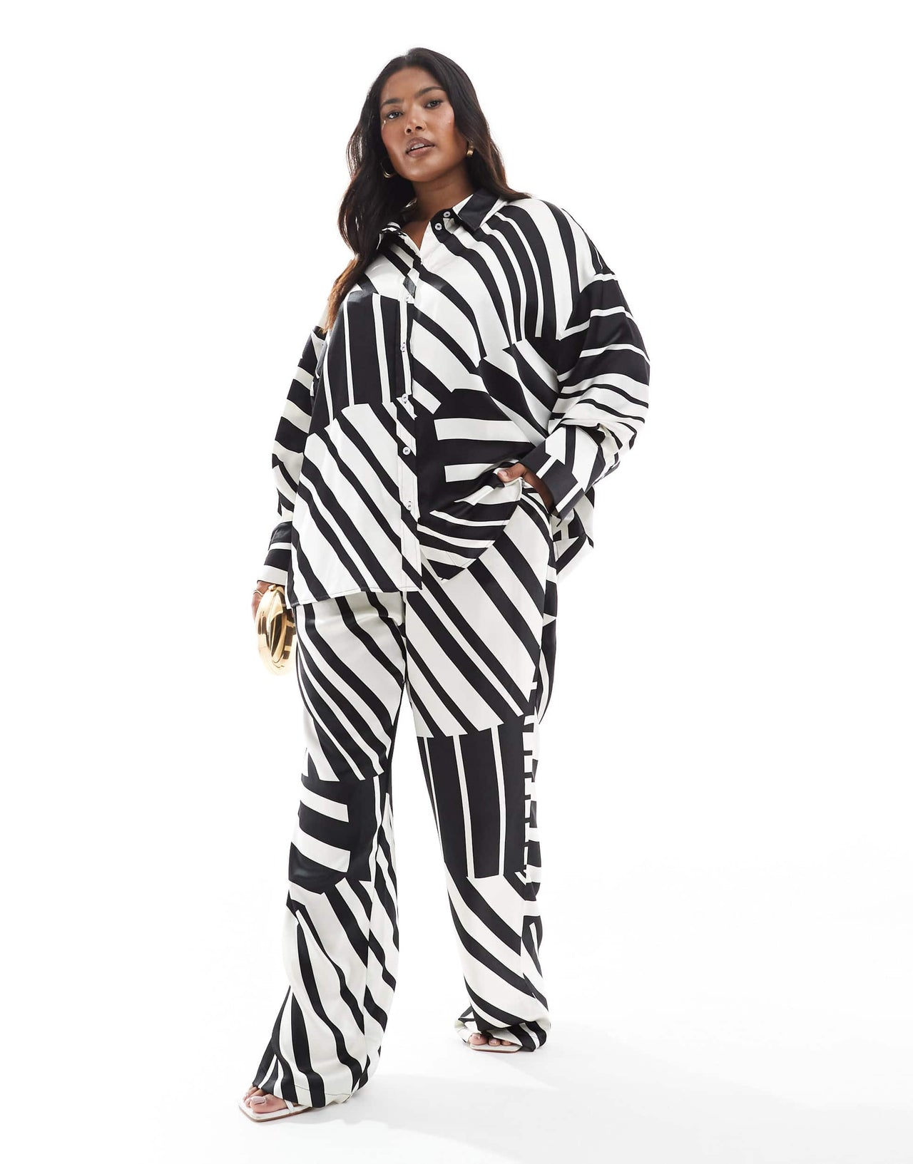 4th & Reckless Plus satin wide leg trousers co-ord in black and white print